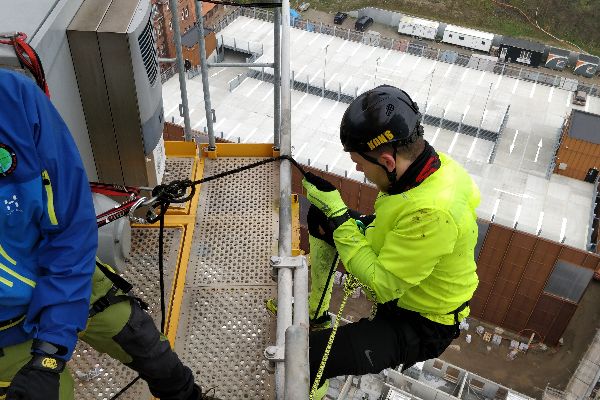 Rapelling og klatring